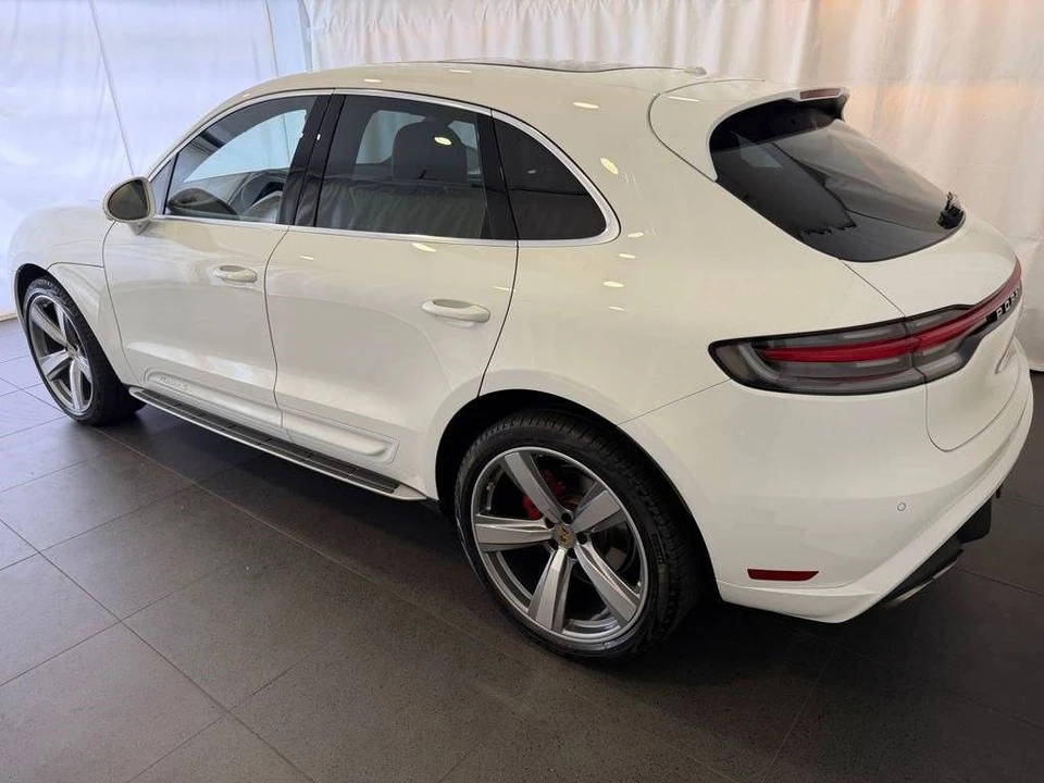 2023 Porsche Macan S - Image 3 of 5
