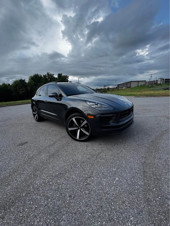 2023 Porsche Macan T - Image 3 of 15