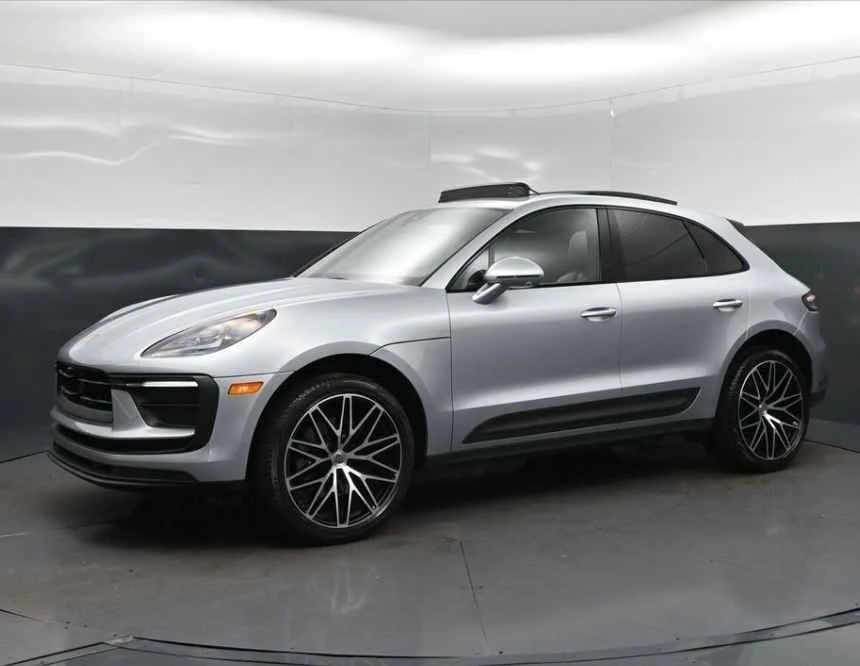 2023 Porsche Macan T - Image 2 of 8