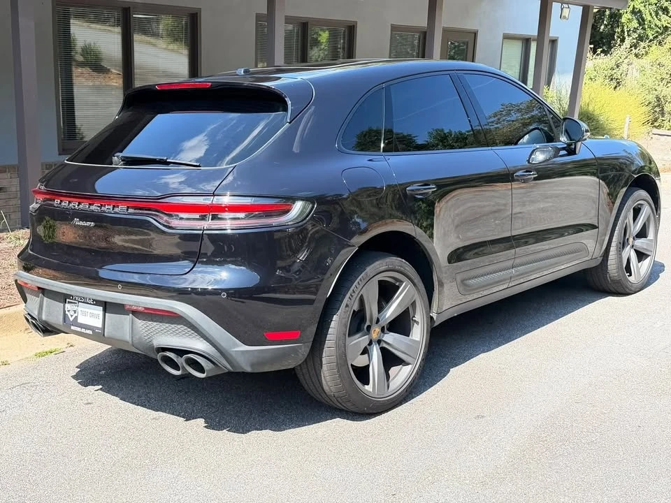 2023 Porsche Macan T - Image 14 of 19