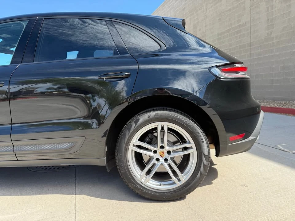 2023 Porsche Macan T - Image 4 of 14