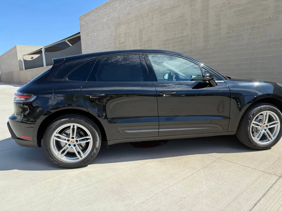 2023 Porsche Macan T - Image 7 of 14