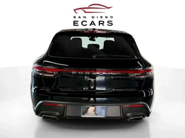 2023 Porsche Macan - Image 6 of 21