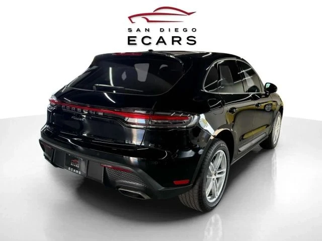 2023 Porsche Macan - Image 5 of 12