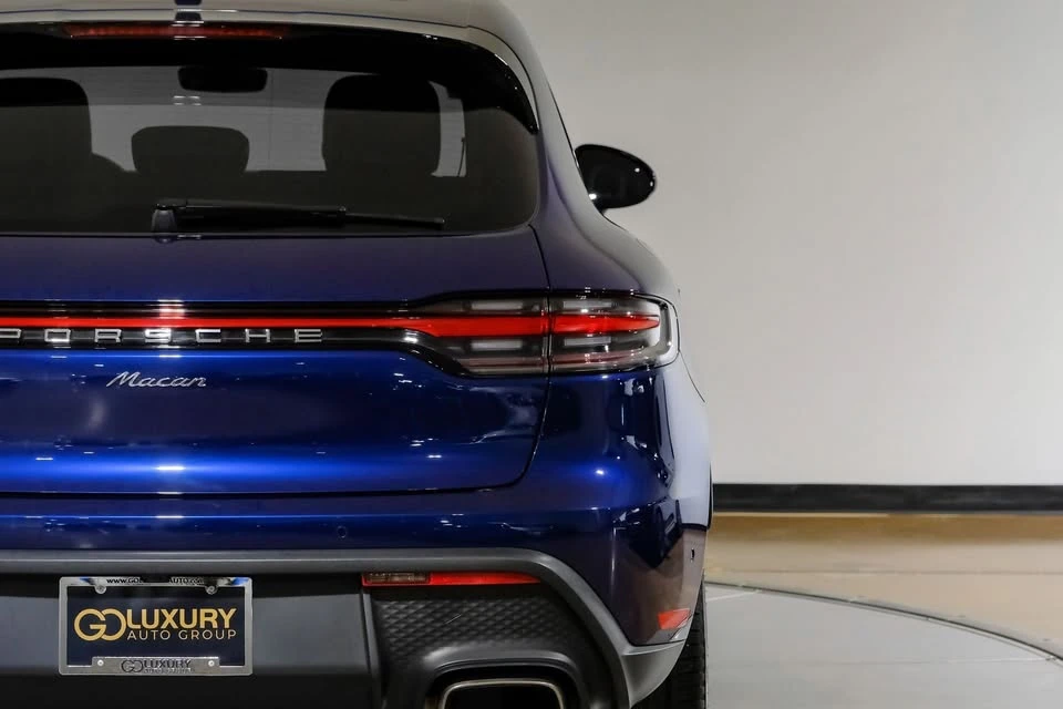 2023 Porsche Macan T - Image 16 of 20