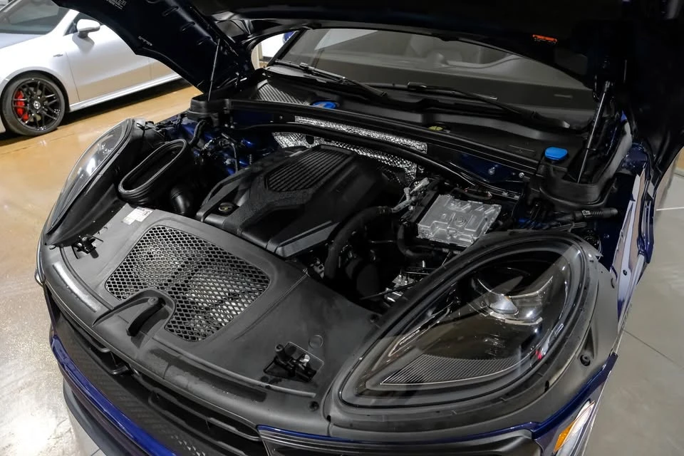 2023 Porsche Macan T - Image 7 of 20