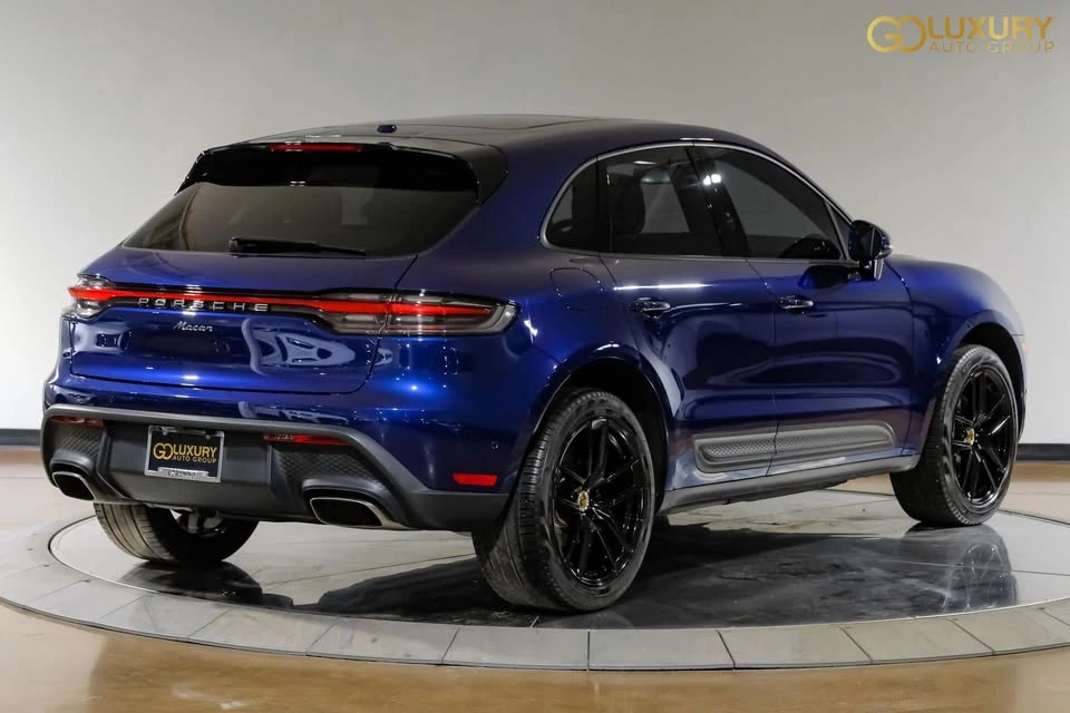 2023 Porsche Macan T - Image 11 of 20