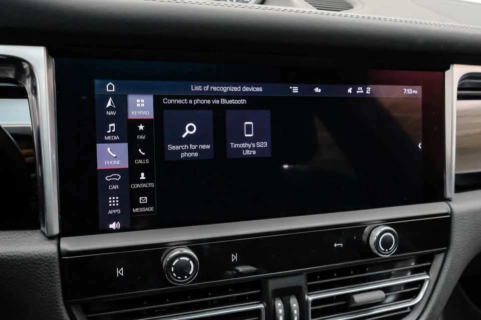 2023 Porsche Macan T - Image 15 of 20