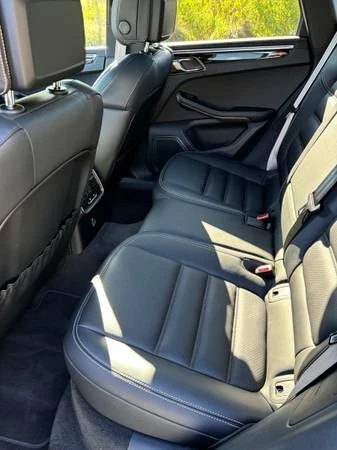 2023 Porsche Macan T - Image 12 of 13