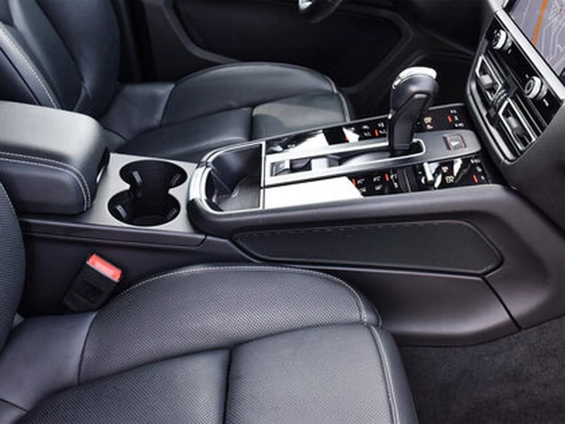 2023 Porsche Macan T - Image 20 of 20