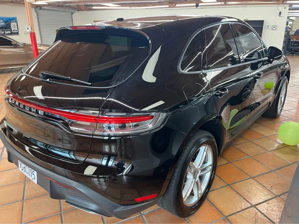 2023 Porsche Macan T - Image 6 of 8