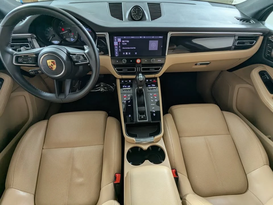 2023 Porsche Macan T - Image 7 of 12