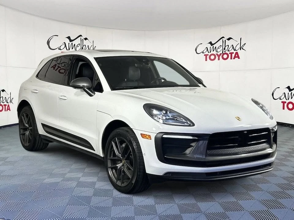 2023 Porsche Macan T - Image 3 of 19