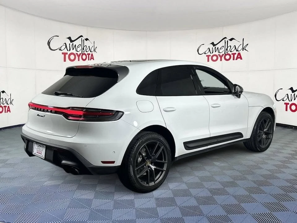 2023 Porsche Macan T - Image 7 of 19