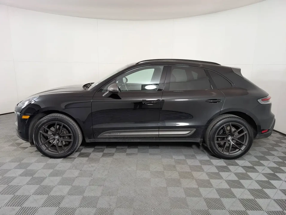 2023 Porsche Macan T - Image 2 of 6