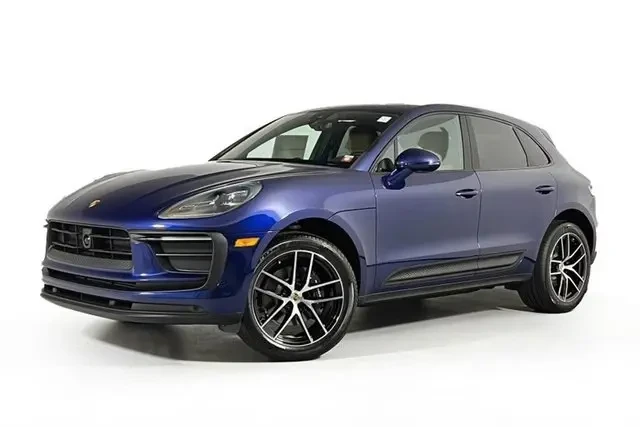 2023 Porsche Macan T - Image 13 of 13