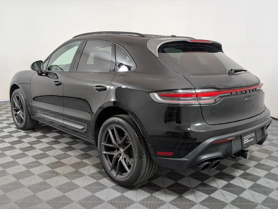 2023 Porsche Macan T - Image 3 of 6