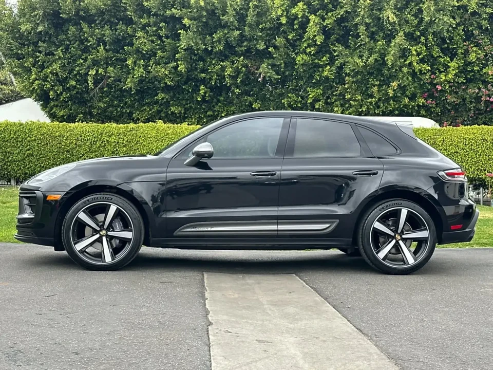 2023 Porsche Macan T - Image 2 of 6