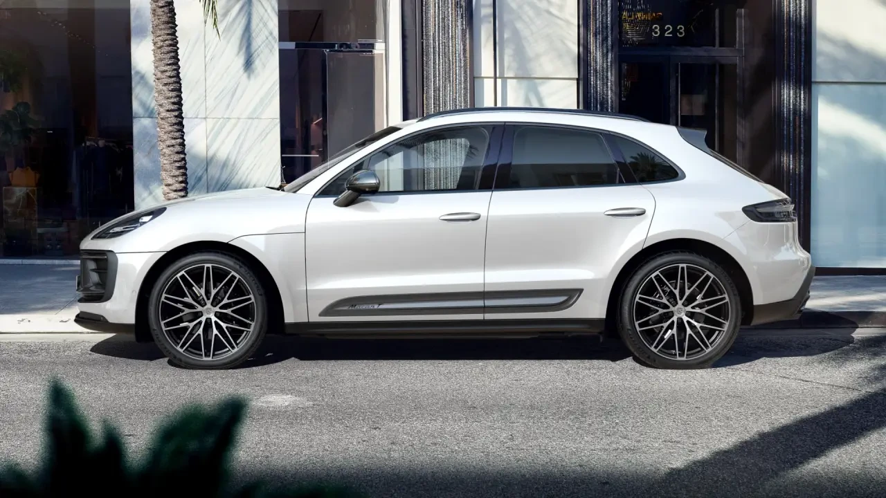 2023 Porsche Macan T - Image 2 of 11