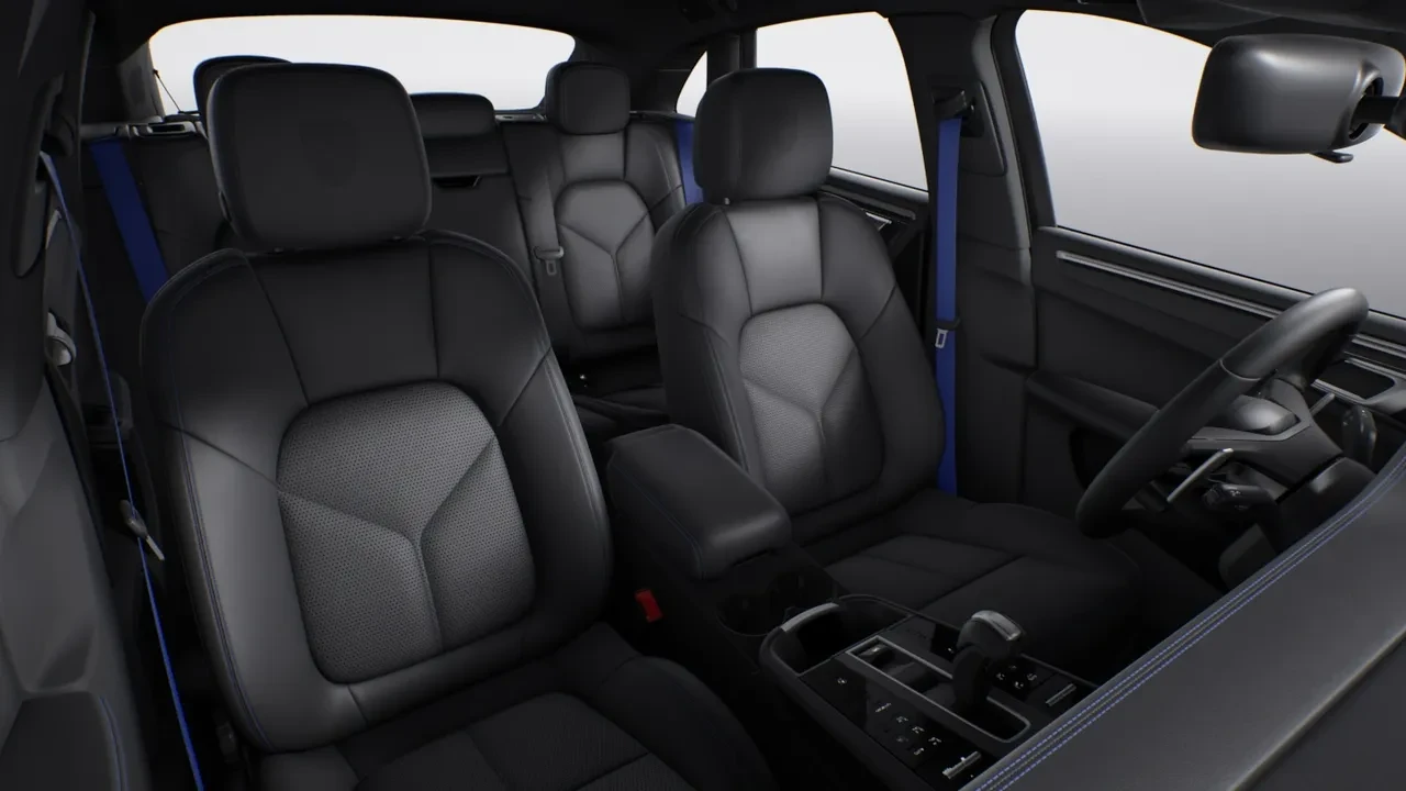 2023 Porsche Macan T - Image 6 of 8