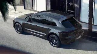 2023 Porsche Macan T - Image 4 of 4