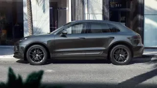 2023 Porsche Macan T - Image 2 of 4