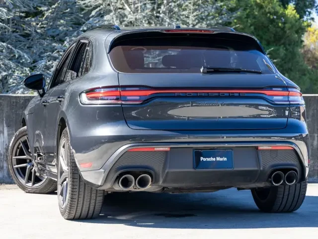 2023 Porsche Macan T - Image 3 of 5
