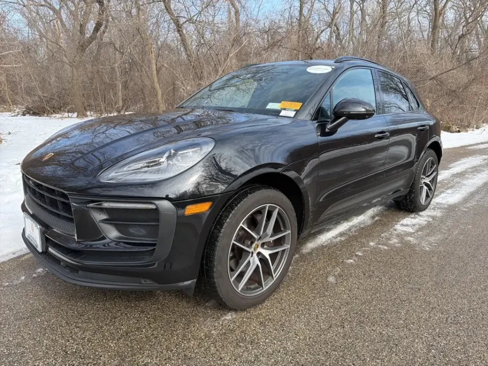 2023 Porsche Macan T - Image 13 of 13