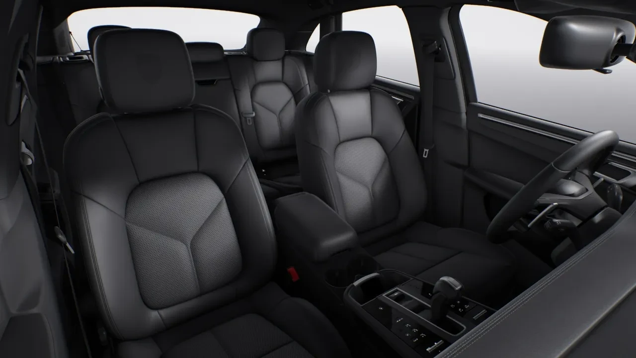 2023 Porsche Macan T - Image 6 of 9
