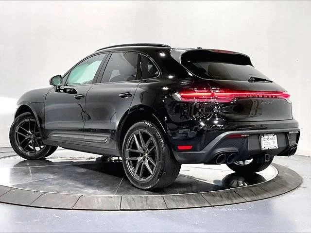 2023 Porsche Macan T - Image 3 of 5