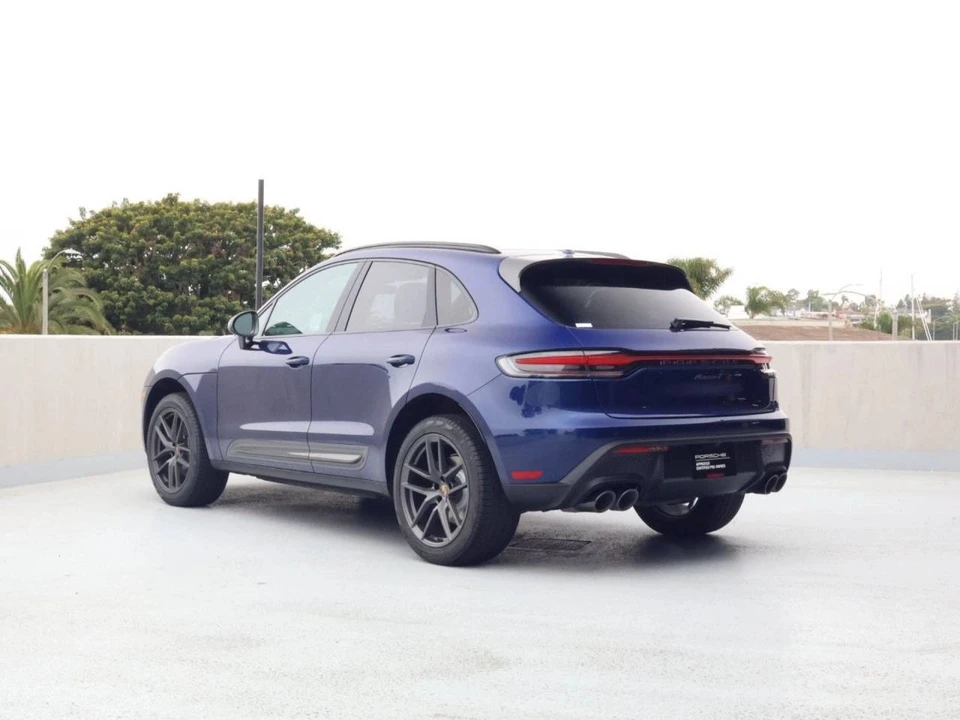 2023 Porsche Macan T - Image 3 of 5