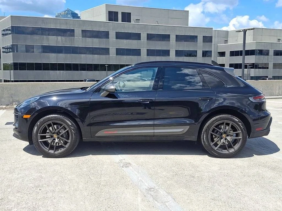 2023 Porsche Macan T - Image 2 of 5