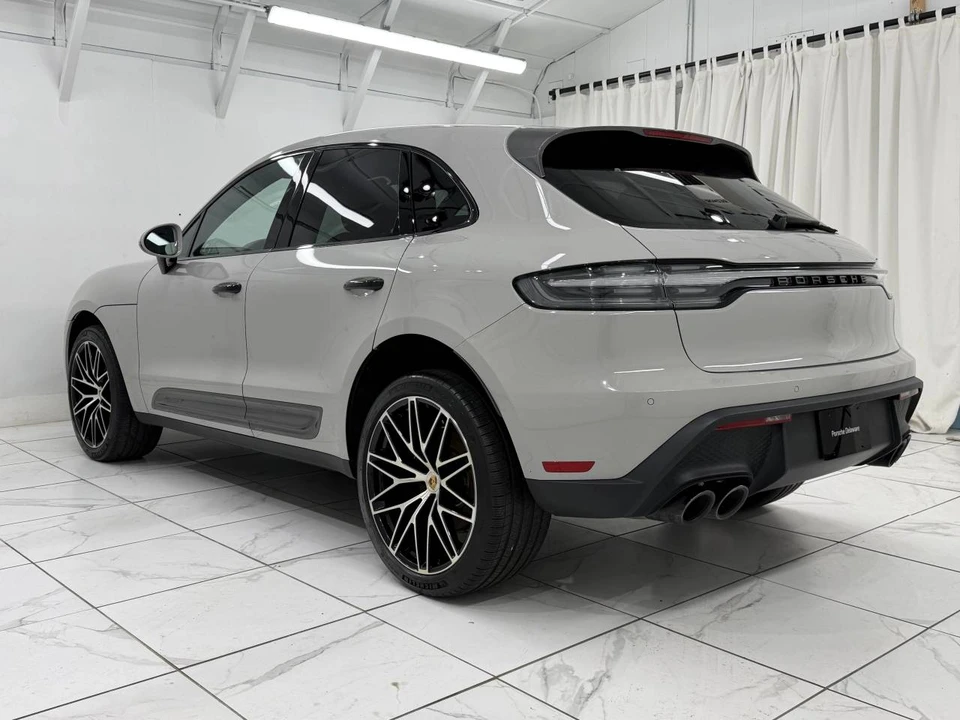 2023 Porsche Macan T - Image 3 of 5