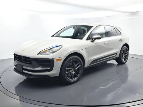 2023 Porsche Macan T