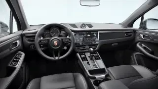 2023 Porsche Macan - Image 29 of 30