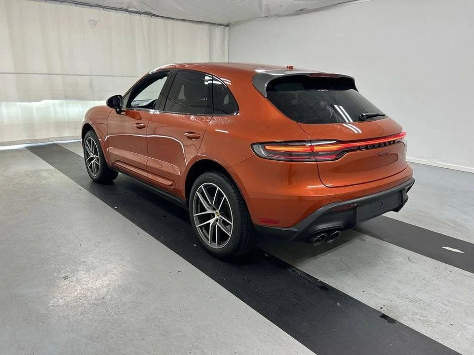 2023 Porsche Macan T - Image 3 of 5