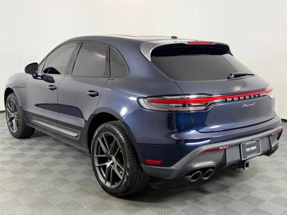 2023 Porsche Macan T - Image 3 of 5