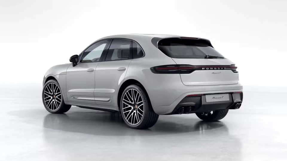 2023 Porsche Macan T - Image 19 of 30