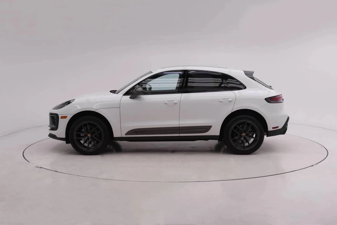 2023 Porsche Macan T - Image 2 of 5