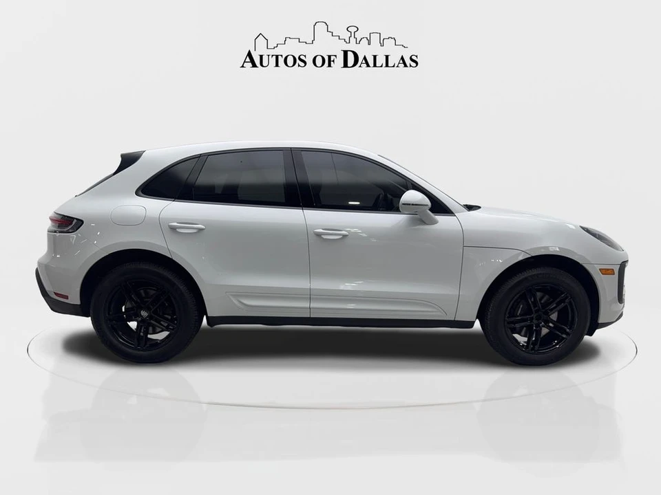2023 Porsche Macan T - Image 10 of 21