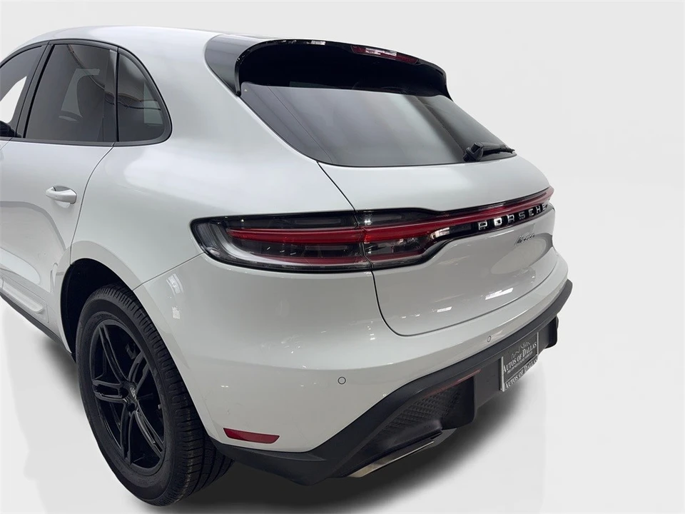 2023 Porsche Macan T - Image 19 of 21