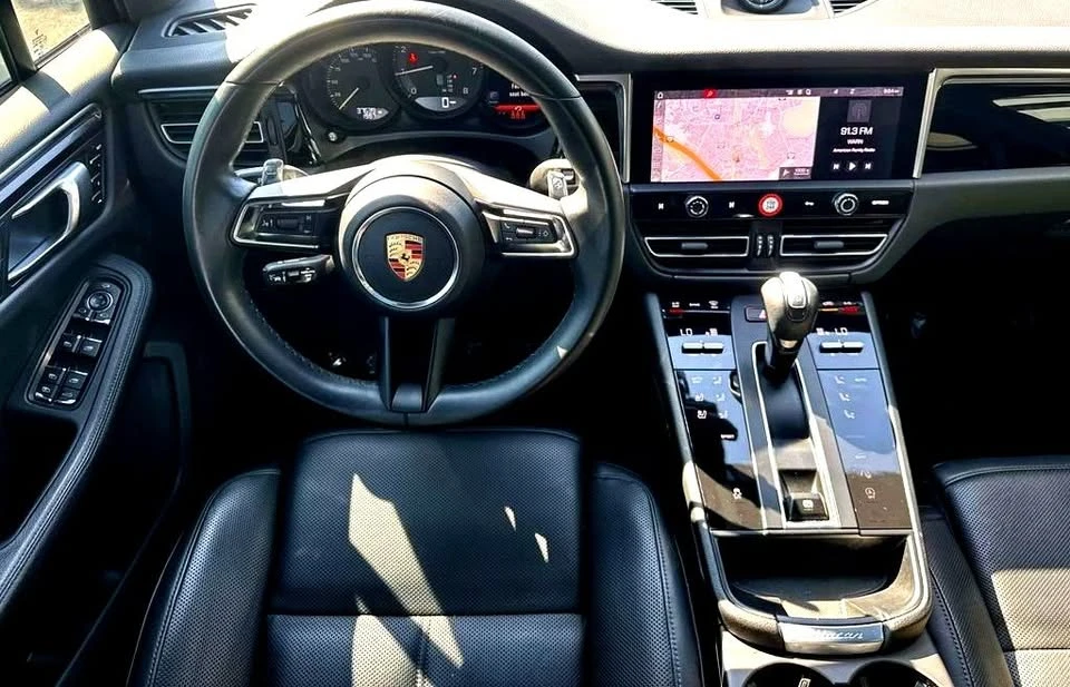 2023 Porsche Macan T - Image 8 of 19