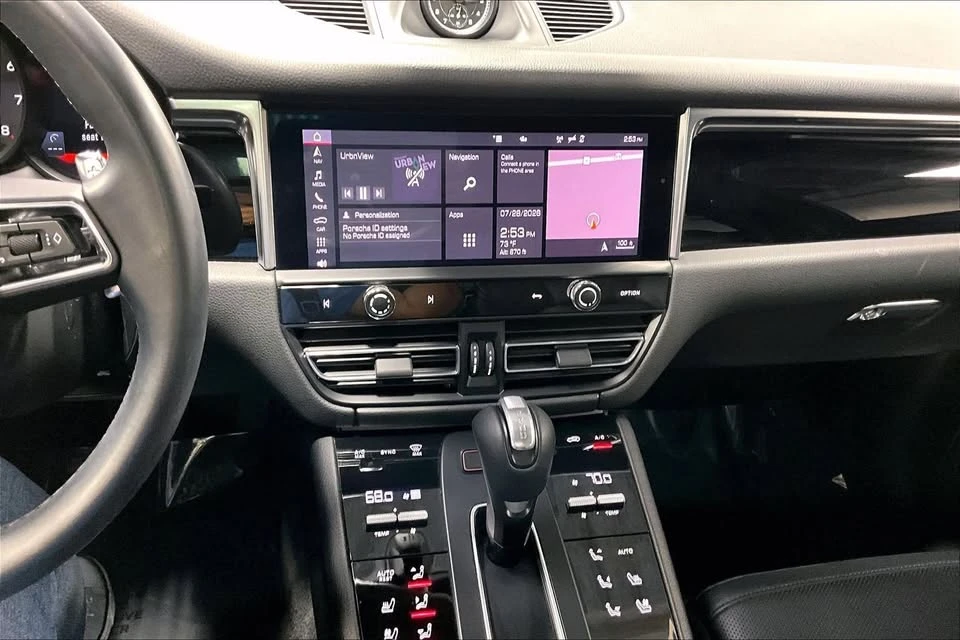 2023 Porsche Macan T - Image 4 of 17