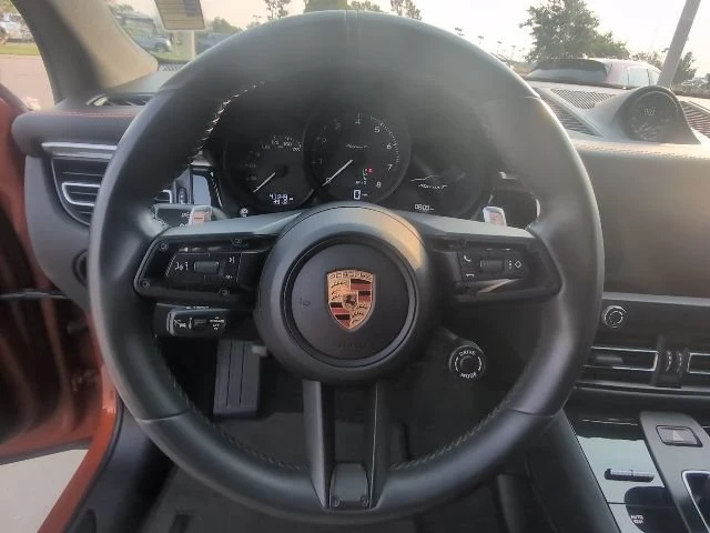 2023 Porsche Macan T - Image 13 of 20