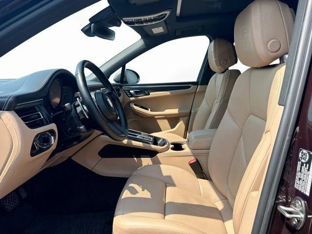 2023 Porsche Macan T - Image 14 of 20