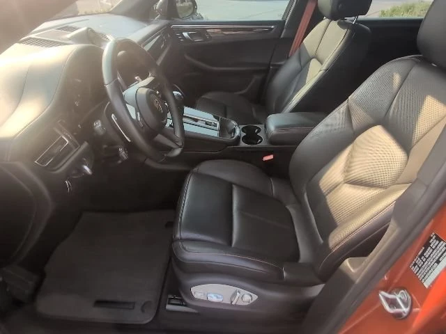2023 Porsche Macan T - Image 12 of 20