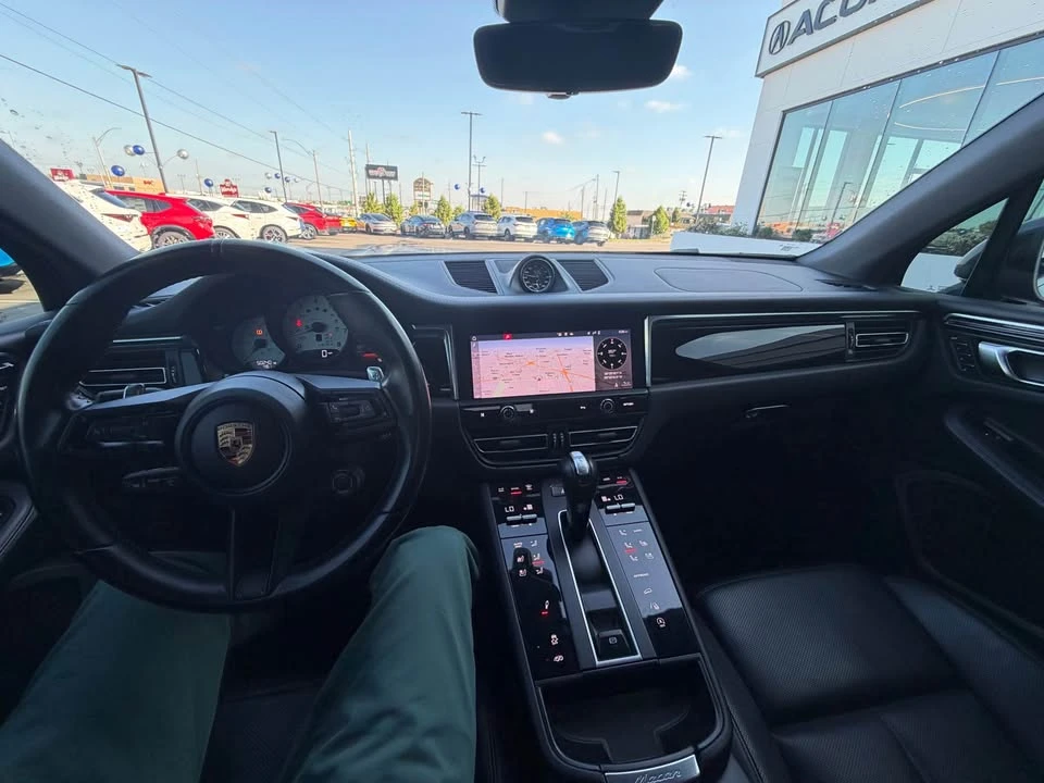 2023 Porsche Macan T - Image 9 of 9