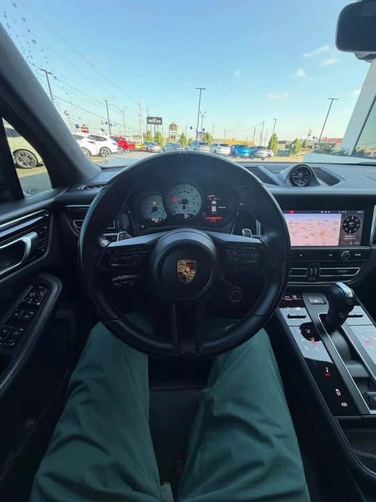 2023 Porsche Macan T - Image 8 of 9