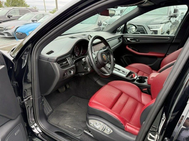 2023 Porsche Macan T - Image 8 of 19