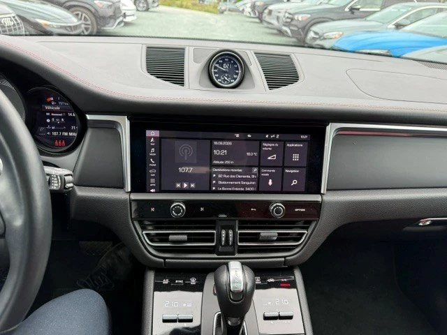2023 Porsche Macan T - Image 17 of 19